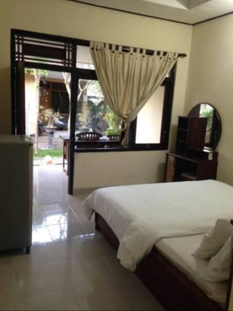 Gina'S Guest House Sanur  Exterior photo